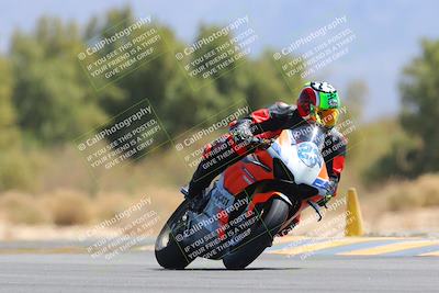 media/Apr-09-2023-SoCal Trackdays (Sun) [[333f347954]]/Turn 7 (1135am)/